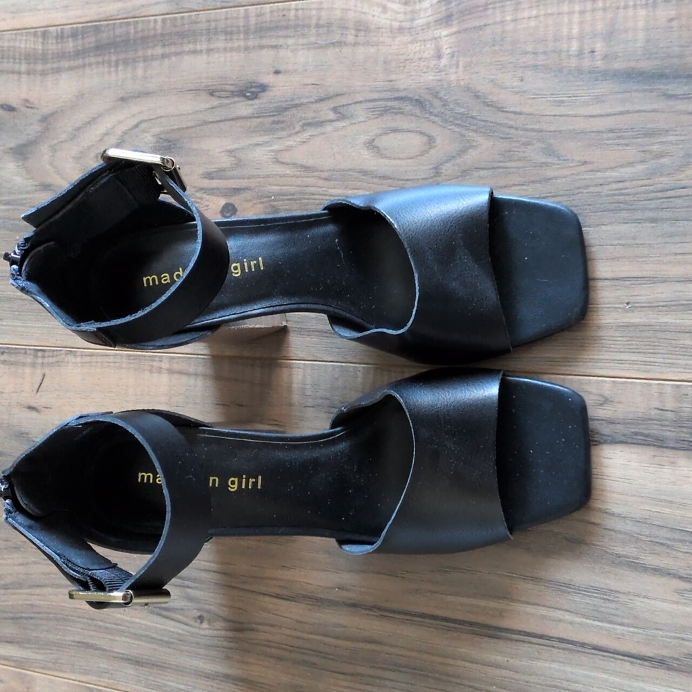 Madden Girl Reveall Block Heel Sandals